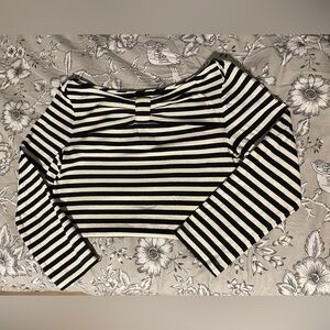 Kate spade striped black and white bow top, size M